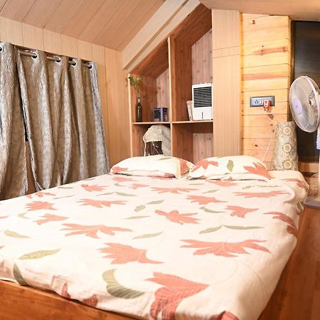 The Cabin By The Bayou Bed & Breakfast Guwahati Dış mekan fotoğraf